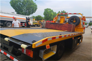 永寿附近拖车电话号码服务